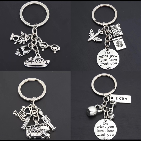 Silver Tone Keychains Ring Holder - Picture 1 of 6